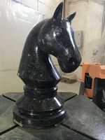 Статуя Кінь шахматний. Матеріал-лабрадоріт. Висота 0,6м.